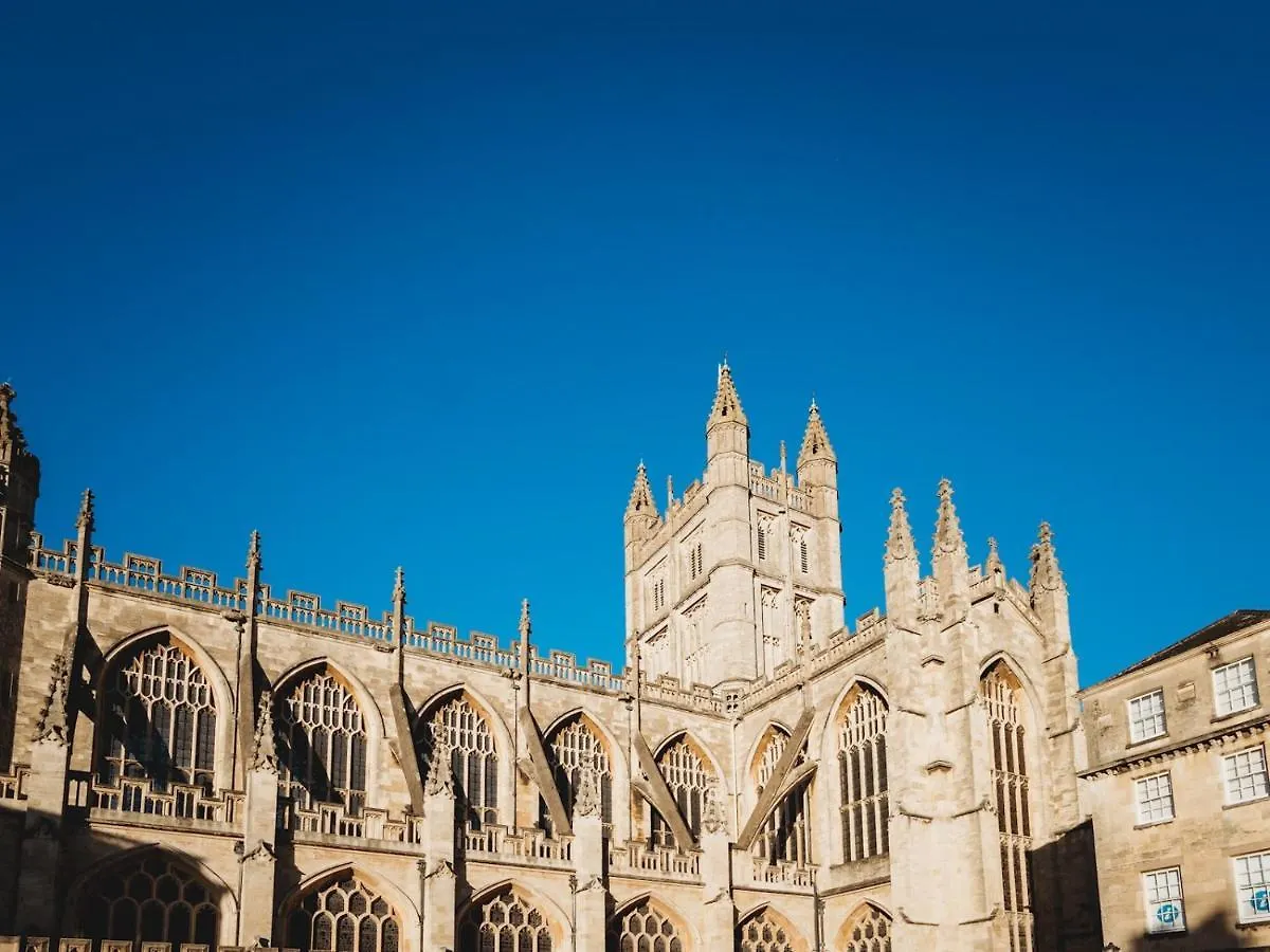 Pass The Keys Stylish 2 Bed Eco Flat In The Heart Of Bath Apartment United Kingdom